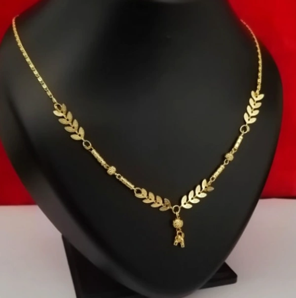 Dream Shades Yellow Gold Layered Necklace - Gold, Free Size